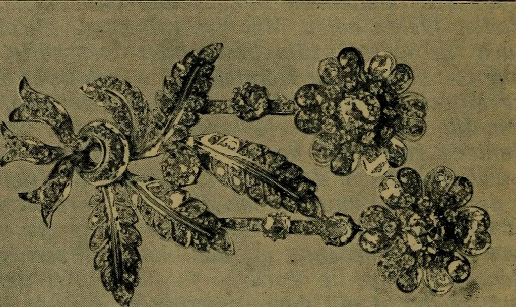 An illustration from XIV [i.e. Vierzehnter] Verbandstag Verband deutscher Juweliere, Gold- & Silberschmiede Strassburg, vom 7.-11. August 1914 : verbunden mit einer Ausstellung alter & neuer Goldschmiedearbeiten und Uhren, 1914, leaf 77