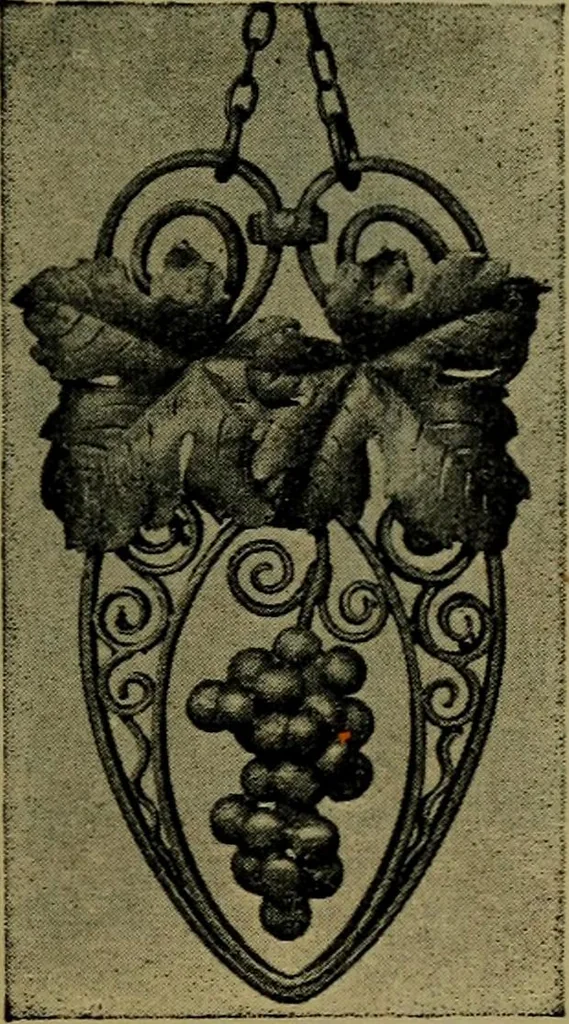 An illustration from XIV [i.e. Vierzehnter] Verbandstag Verband deutscher Juweliere, Gold- & Silberschmiede Strassburg, vom 7.-11. August 1914 : verbunden mit einer Ausstellung alter & neuer Goldschmiedearbeiten und Uhren, 1914, leaf 86