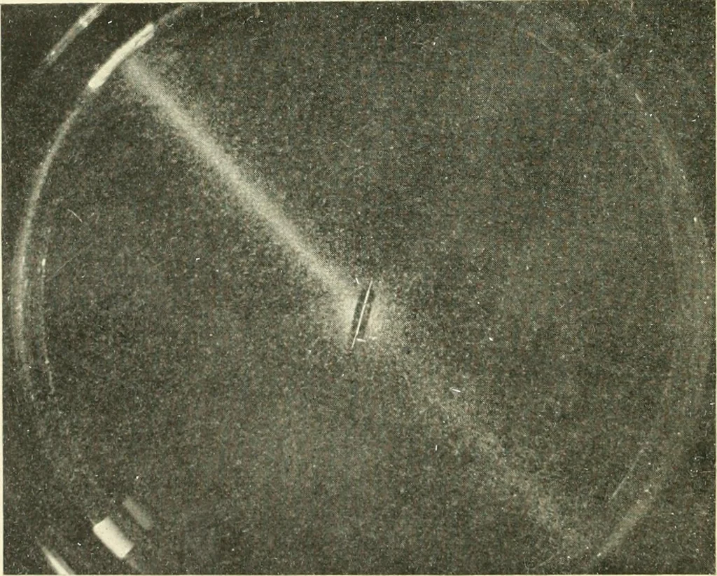 An illustration from X rays, an introduction to the study of Röntgen rays, 1914, leaf 7