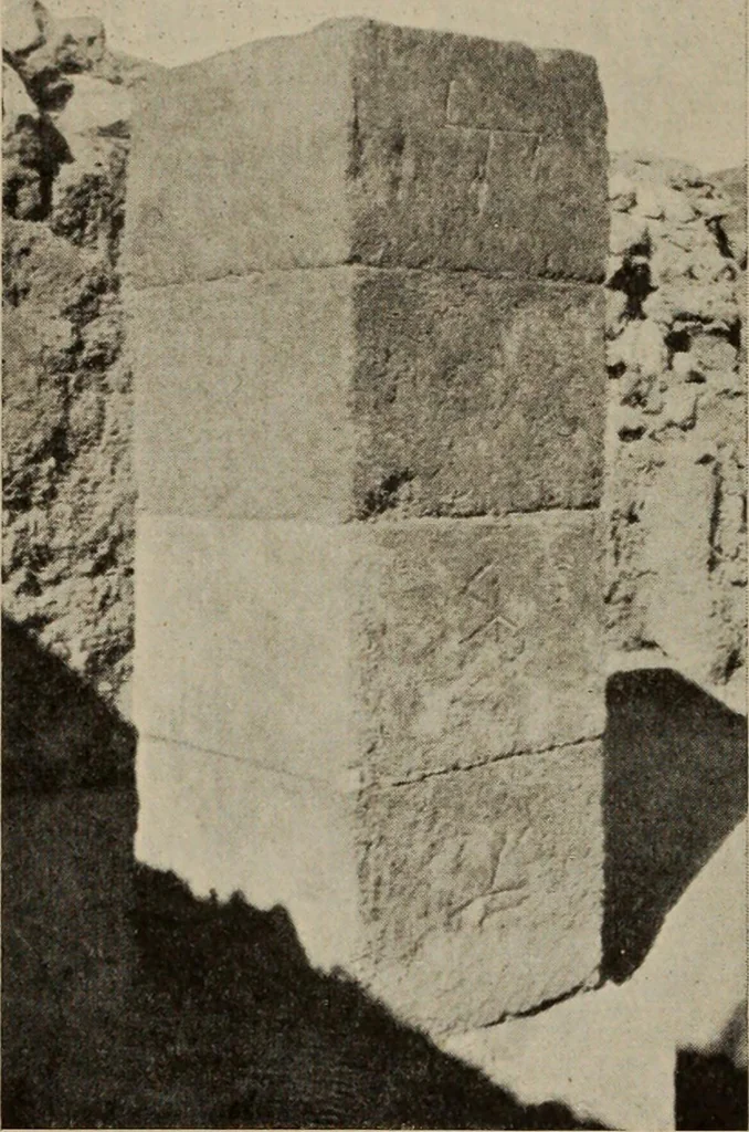 An illustration from Zeus : a study in ancient religion, 1914, leaf 651