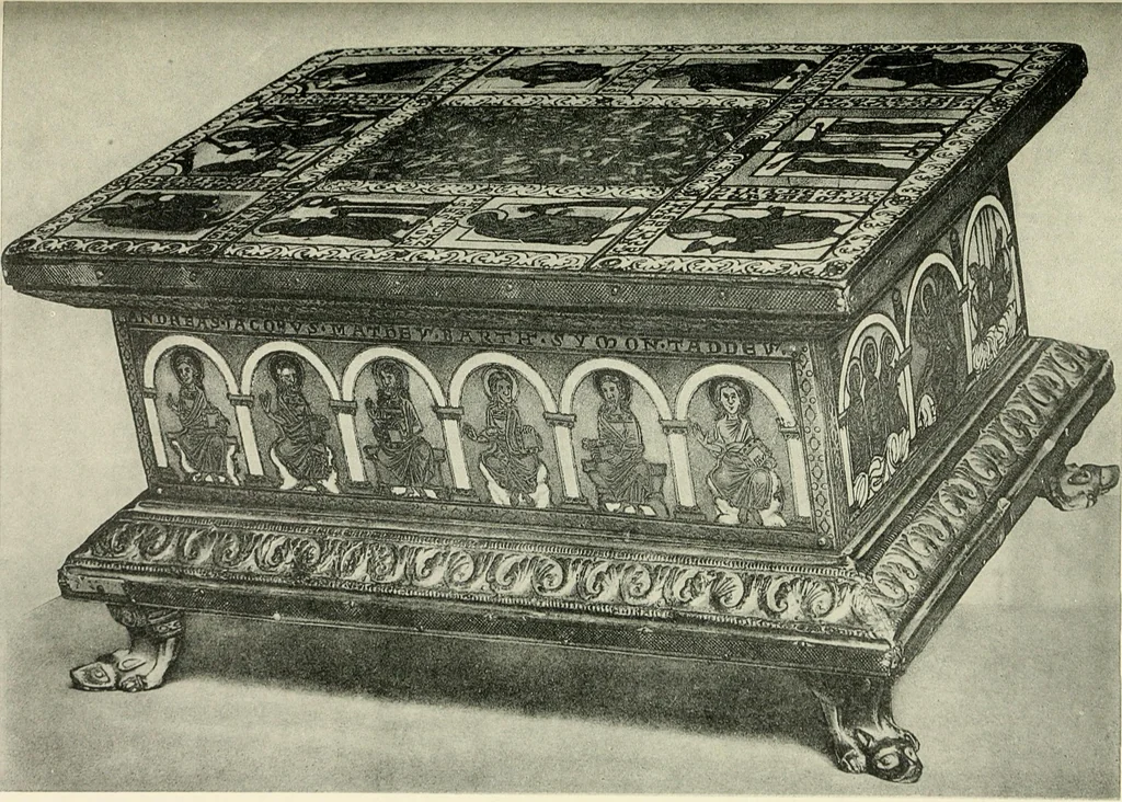 An illustration from Zur Entwicklung des zeichnerischen Stils in der Cölner Goldschmiedekunst des 12. Jahrhunderts. Mit 10 Lichtdrucktafeln, 1917, leaf 66