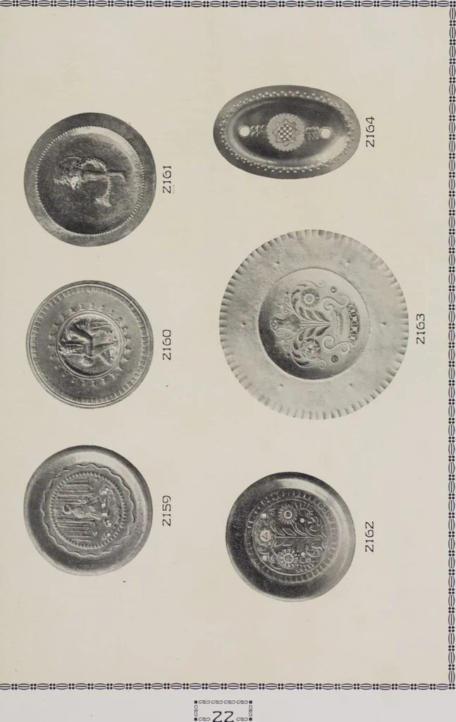 An illustration from Vulkania, Prostějov. Odděleni I., Dekorativní a praktické umělecké́ předměty pro výzdobu bytu = Section I. Objets d'art en métal pratiques et décoratifs pour l'ornement du logis, 1907, leaf 15