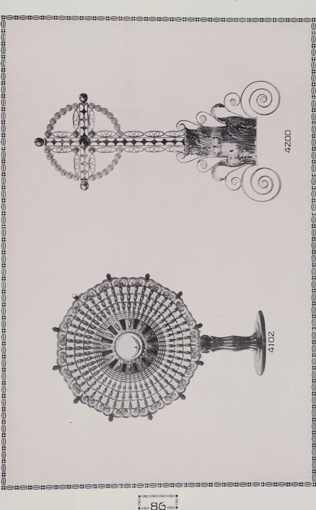 An illustration from Vulkania, Prostějov. Odděleni I., Dekorativní a praktické umělecké́ předměty pro výzdobu bytu = Section I. Objets d'art en métal pratiques et décoratifs pour l'ornement du logis, 1907, leaf 44