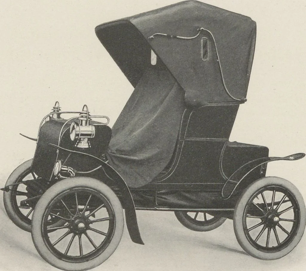An illustration from The Stevens-Duryea : two cylinder opposed type gasoline autombobile / manufactured by J. Stevens Arms and Tool Company, 1903, leaf 22