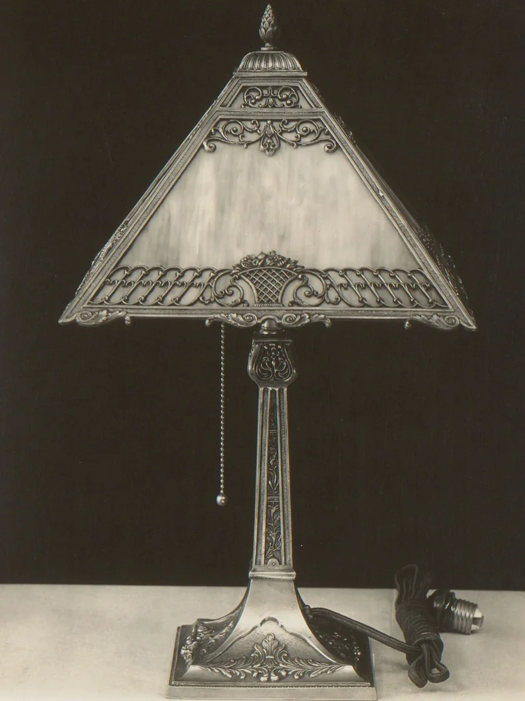 An illustration from Albert Sechrist Manufacturing Company collection, 1919, leaf 48