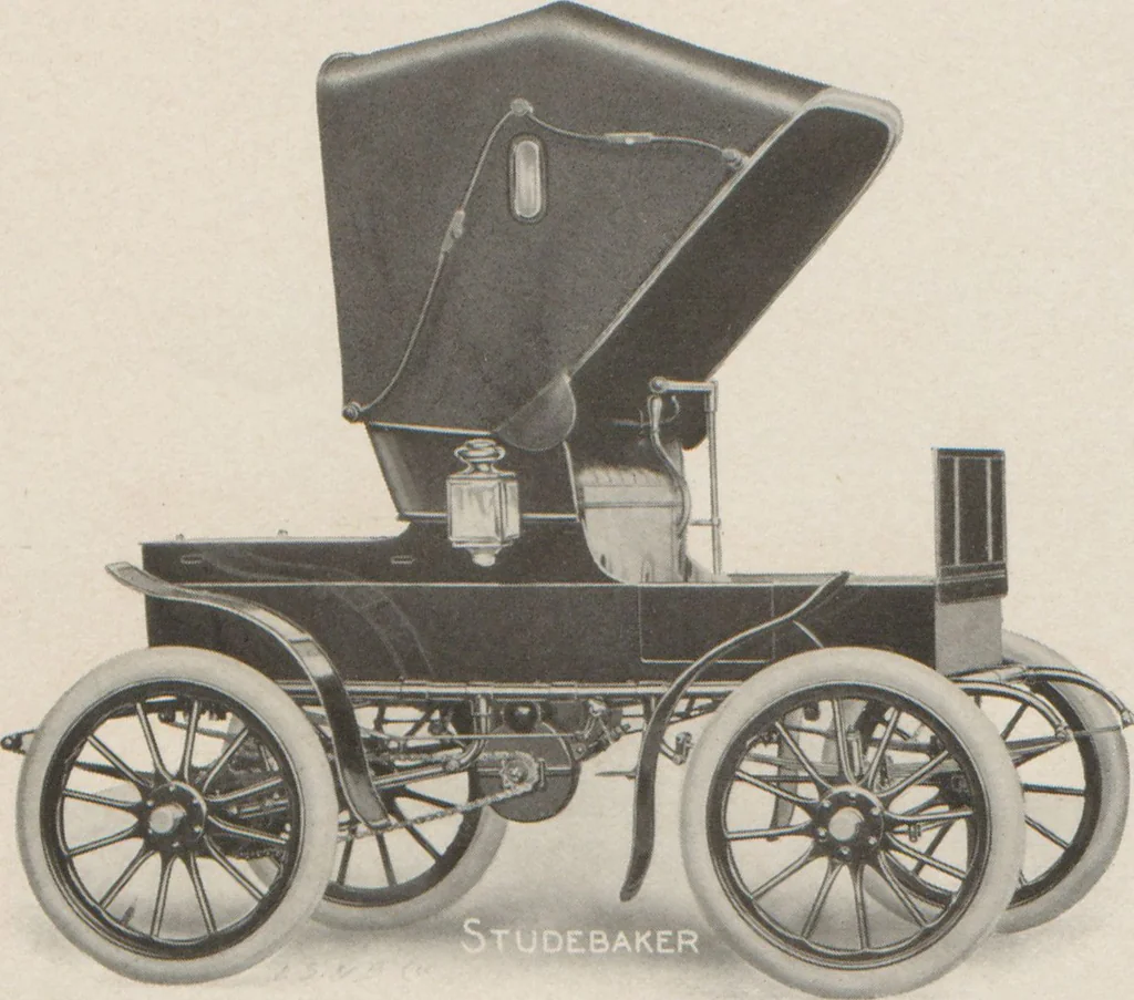 An illustration from Gasoline and electric automobiles / made by Studebaker Automobile Company, 1905, leaf 20