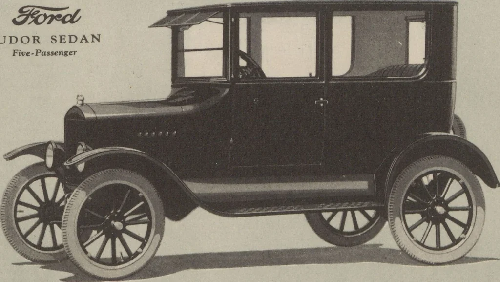 An illustration from Ford products, 1920, leaf 11