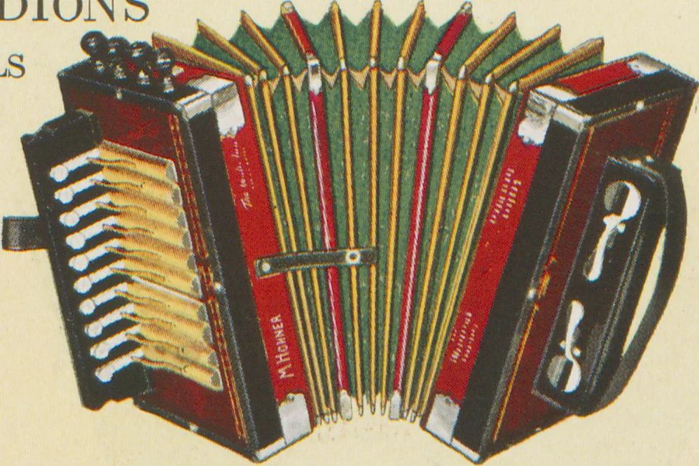 An illustration from Musical merchandise catalog / The Vega Co, 1920, leaf 55