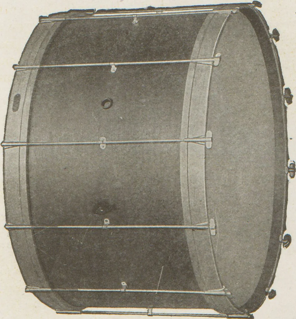 An illustration from Band and orchestra instruments / Selmer, 1917, leaf 25