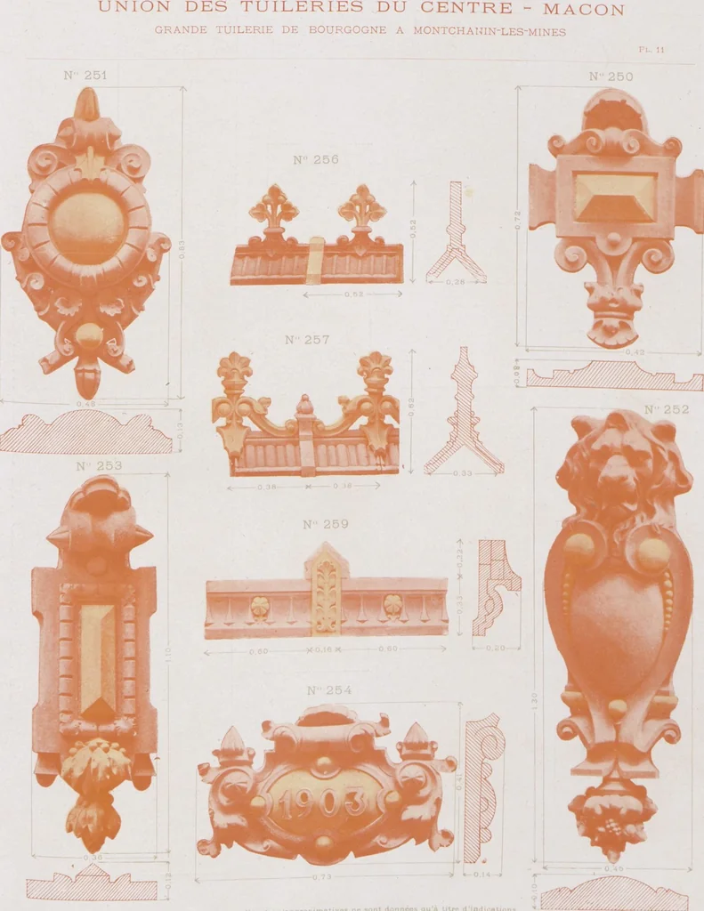 An illustration from Céramique décorative / Union des tuileries du centre, 1905, leaf 18