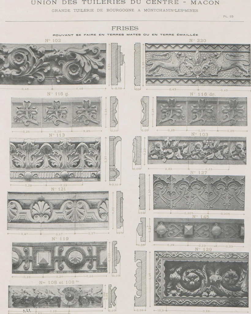 An illustration from Céramique décorative / Union des tuileries du centre, 1905, leaf 22
