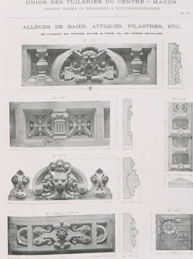An illustration from Céramique décorative / Union des tuileries du centre, 1905, leaf 28