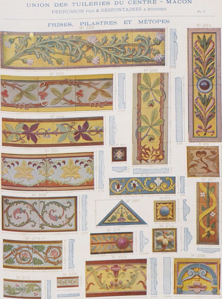 An illustration from Céramique décorative / Union des tuileries du centre, 1905, leaf 41