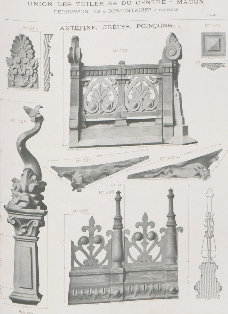 An illustration from Céramique décorative / Union des tuileries du centre, 1905, leaf 59