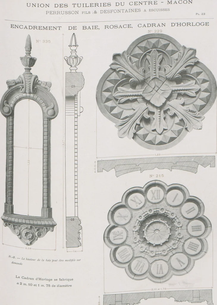 An illustration from Céramique décorative / Union des tuileries du centre, 1905, leaf 61