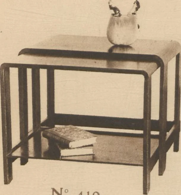 An illustration from Meubles d'art, 1919, leaf 21
