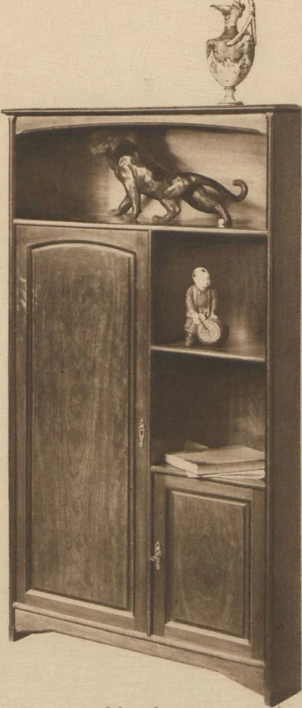 An illustration from Meubles d'art, 1919, leaf 21