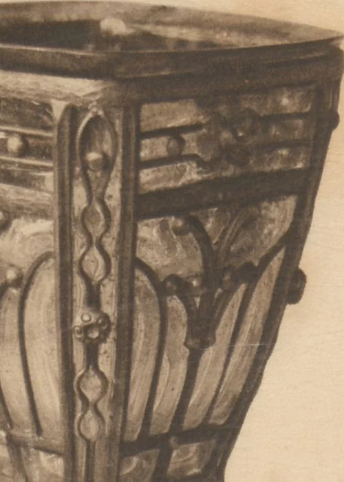 An illustration from Meubles d'art, 1919, leaf 6