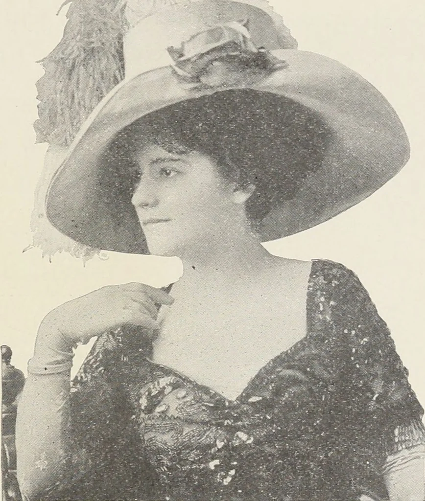 An illustration from Bloomingdales : Diary 1910 and catalog, giving prices and details of high grade merchandise and various other interesting information / Bloomingdale Bros., 1910, leaf 37