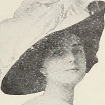 An illustration from Bloomingdales : Diary 1910 and catalog, giving prices and details of high grade merchandise and various other interesting information / Bloomingdale Bros., 1910, leaf 45