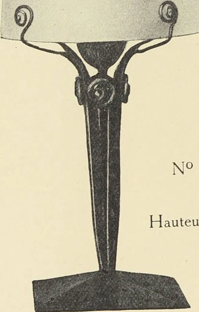An illustration from Fer forgé / Vasseur & Cie, 1920, leaf 10