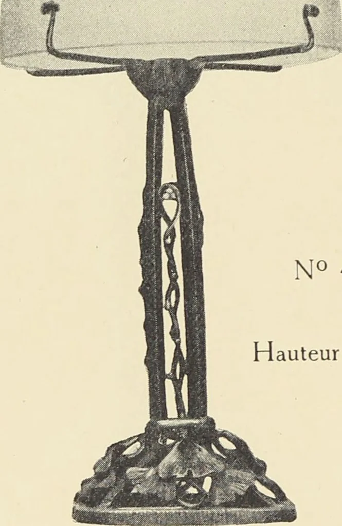 An illustration from Fer forgé / Vasseur & Cie, 1920, leaf 10