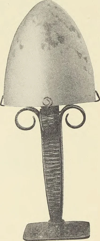 An illustration from Fer forgé / Vasseur & Cie, 1920, leaf 12