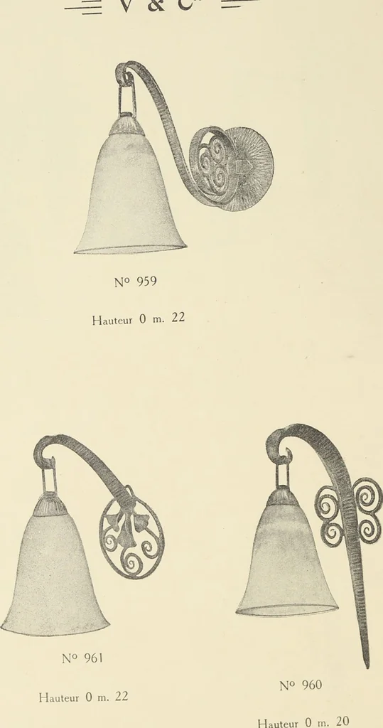 An illustration from Fer forgé / Vasseur & Cie, 1920, leaf 22