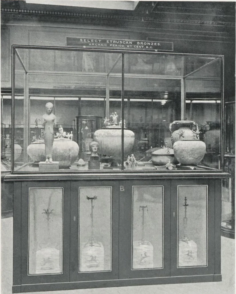 An illustration from General catalogue of show cases, fittings, book cases, stands &c., executed for H.M. Government at the British & Natural History museums, 1907, leaf 47