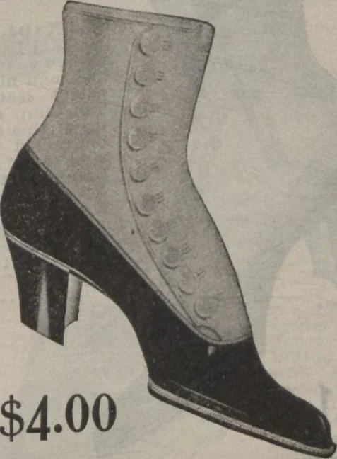 An illustration from New York City's latest fall and winter styles for 1906-1907 : catalogue no. 42 / Siegel Cooper Co, 1906, leaf 135