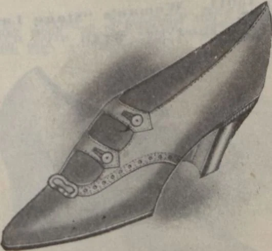 An illustration from The Gimbel book : Paris, London, and American styles, 1910, leaf 137