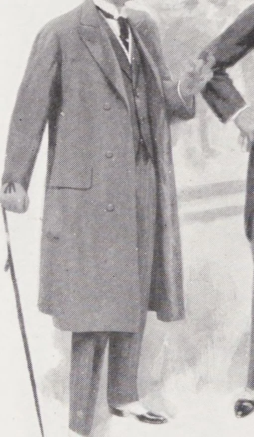 An illustration from W. J. Mahon's catalogs for men's fashions (Spring & Summer, 1911), 1911, leaf 6