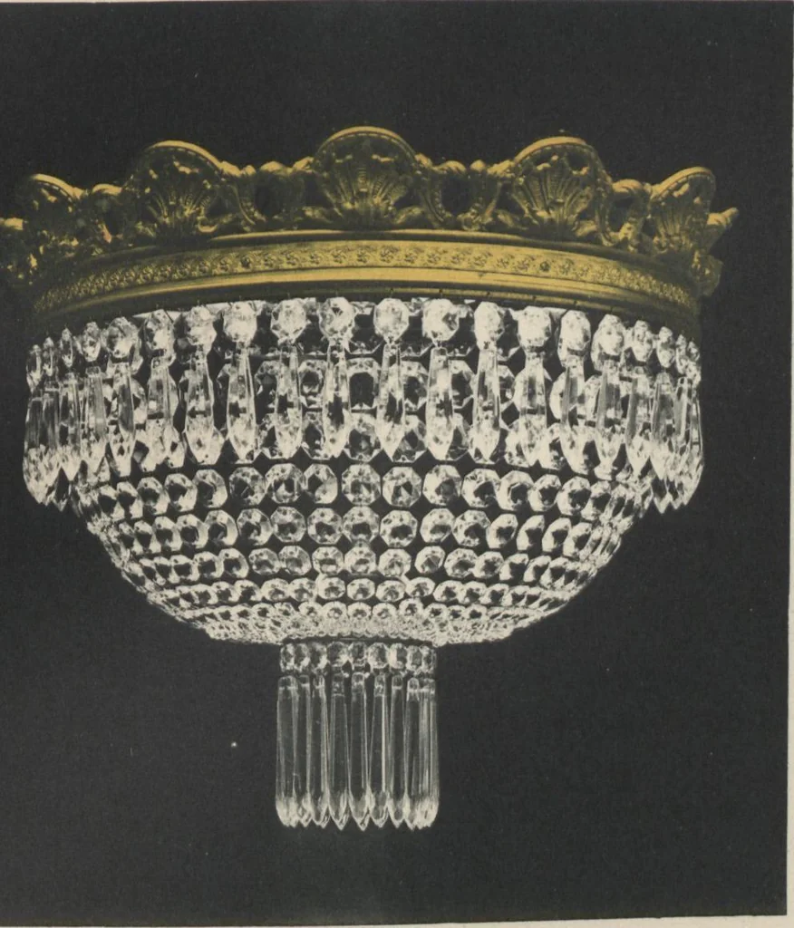 An illustration from Tarif des articles d'eclairage / Compagnie des cristalleries de Baccarat, 1907, leaf 100