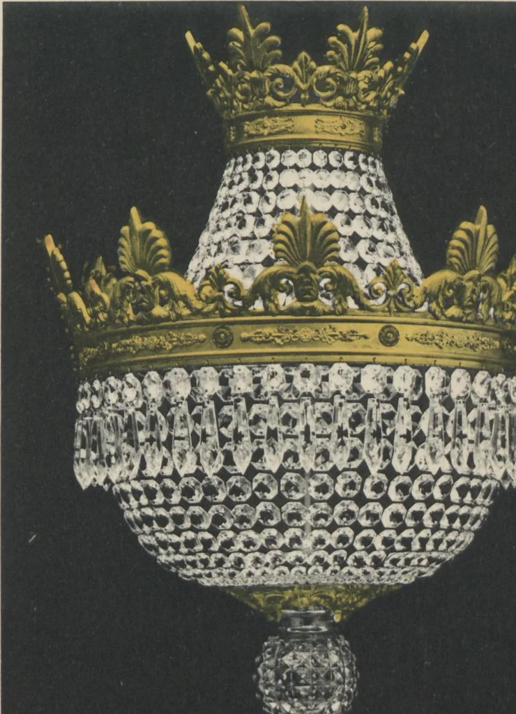 An illustration from Tarif des articles d'eclairage / Compagnie des cristalleries de Baccarat, 1907, leaf 105