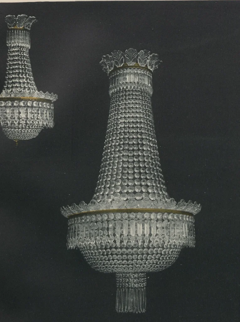 An illustration from Tarif des articles d'eclairage / Compagnie des cristalleries de Baccarat, 1907, leaf 118