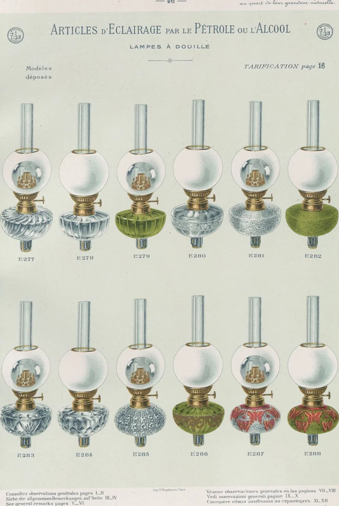 An illustration from Tarif des articles d'eclairage / Compagnie des cristalleries de Baccarat, 1907, leaf 64