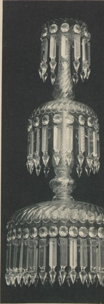 An illustration from Tarif des articles d'eclairage / Compagnie des cristalleries de Baccarat, 1907, leaf 96