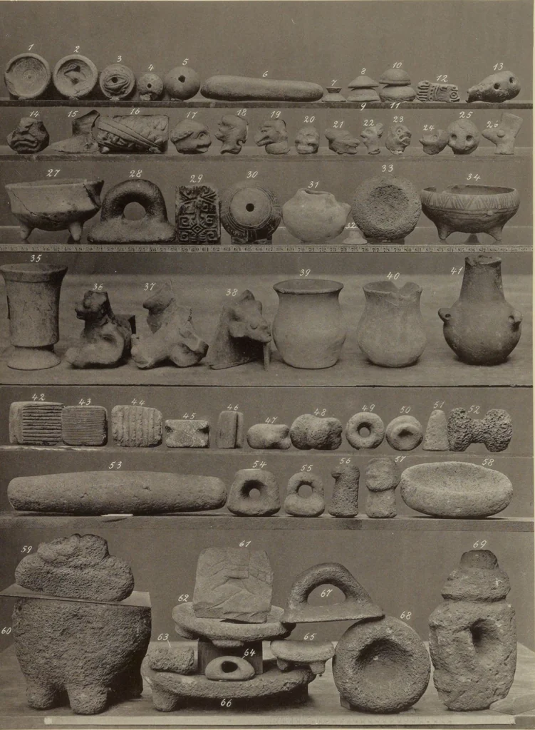 An illustration from Alt-Mexico : Archäologische Beiträge zur Kulturgeschichte seiner Bewohner : [volume 2] / von Hermann Strebel, 1885, leaf 189