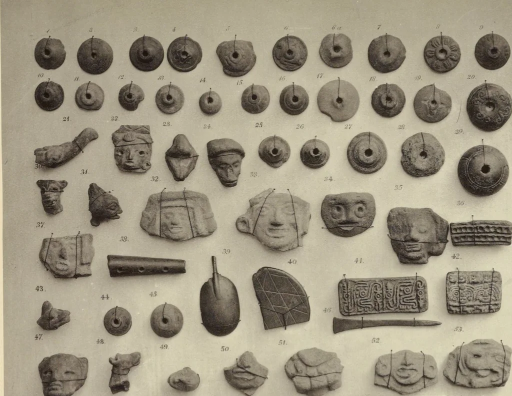 An illustration from Alt-Mexico : Archäologische Beiträge zur Kulturgeschichte seiner Bewohner : [volume 2] / von Hermann Strebel, 1885, leaf 229