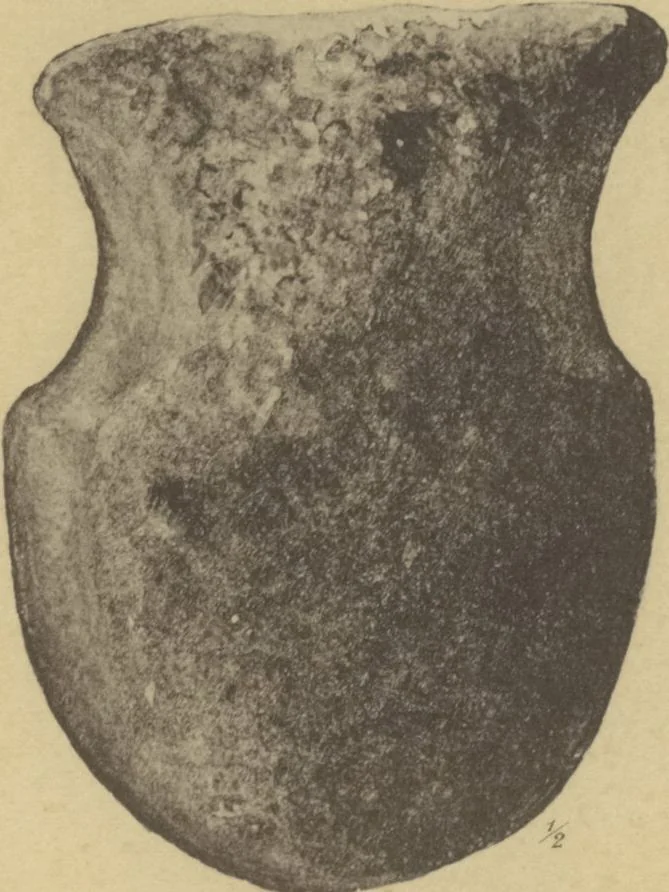 An illustration from Kultur und Industrie südamerikanischer Völker : nach dem im Besitze des Museums für Völkerkunde zu Leipzig befindlichen Sammlungen : [volume 1] / von A. Stübel, W. Reiss und B. Koppel ; Text und Beschreibung der Tafeln von Max Uhle, 1889, leaf 180