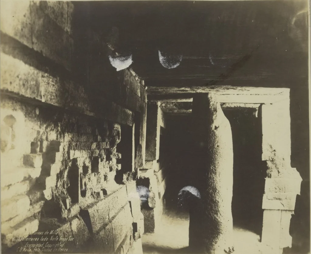 An illustration from 50 original photos of Mexican antiquities, circa 1900-1904 / [ca. half by commerical, half by a competent amateur], 1900, leaf 11