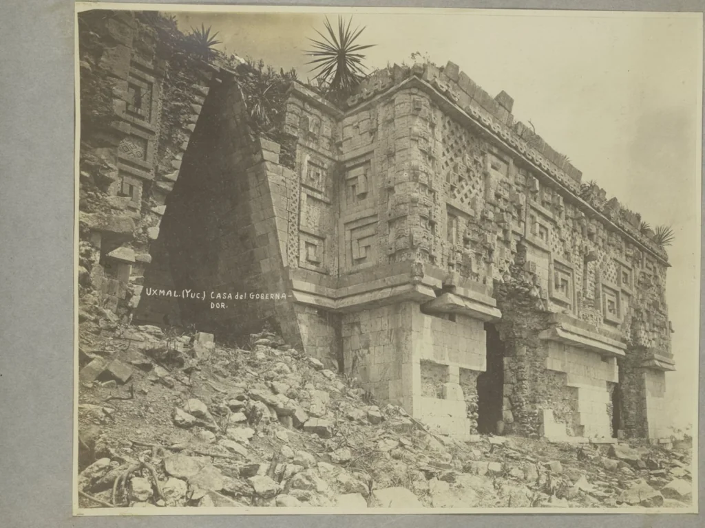 An illustration from 50 original photos of Mexican antiquities, circa 1900-1904 / [ca. half by commerical, half by a competent amateur], 1900, leaf 73