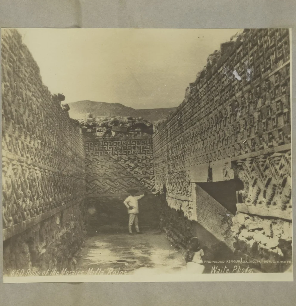 An illustration from 50 original photos of Mexican antiquities, circa 1900-1904 / [ca. half by commerical, half by a competent amateur], 1900, leaf 9