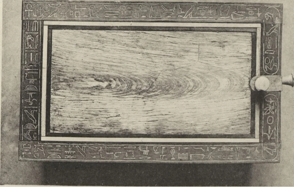 An illustration from Five years' explorations at Thebes : a record of work done 1907-1911 / by the Earl of Carnarvon and Howard Carter, with chapters by F. Ll. Griffith, George Legrain, George Möller, Percy E. Newberry and Wilhelm Spiegelberg ; with seventy-nine plates and frontispiece, 1912, leaf 212