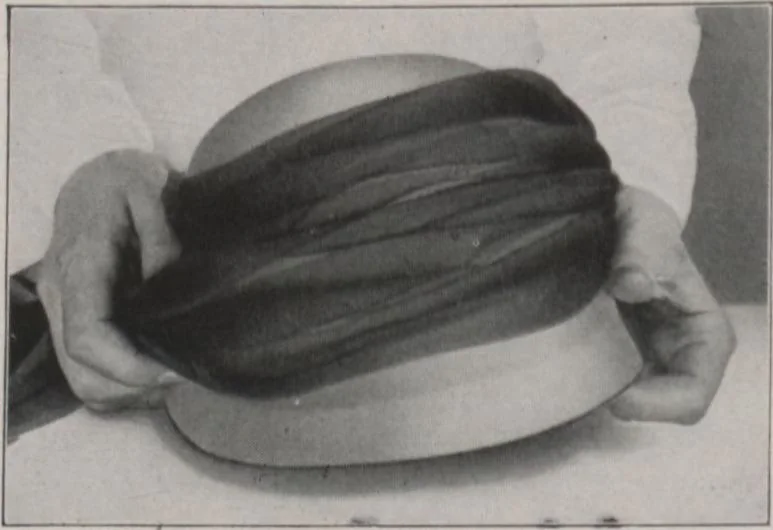 An illustration from Individuality in millinery, 1921, leaf 12