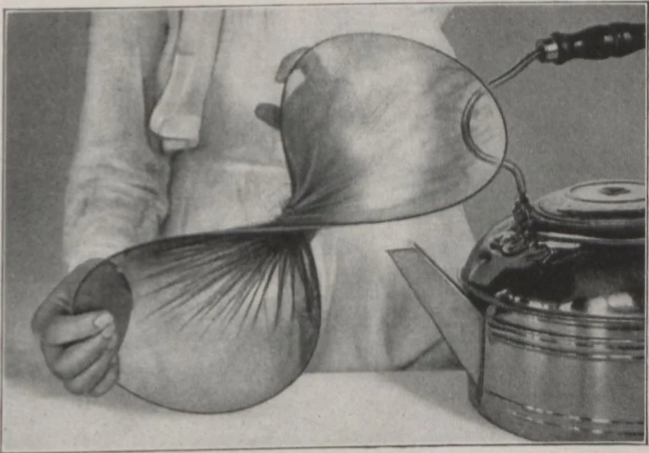 An illustration from Individuality in millinery, 1921, leaf 23