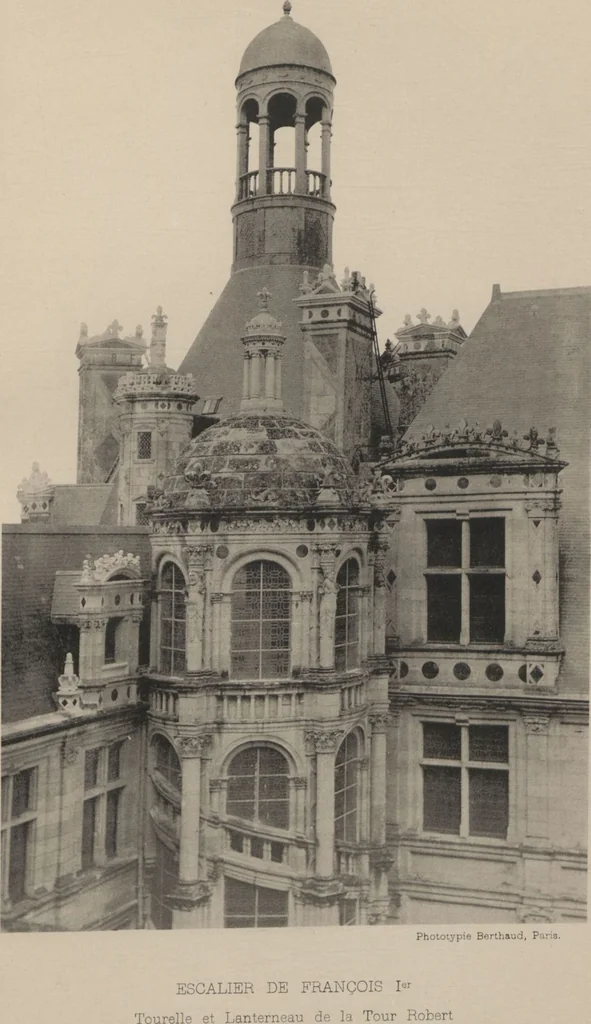 An illustration from Chambord : notice sur les travaux de restauration exécutés au château de 1882 à 1894 / par MM. Desbois père et fils, 1894, leaf 57