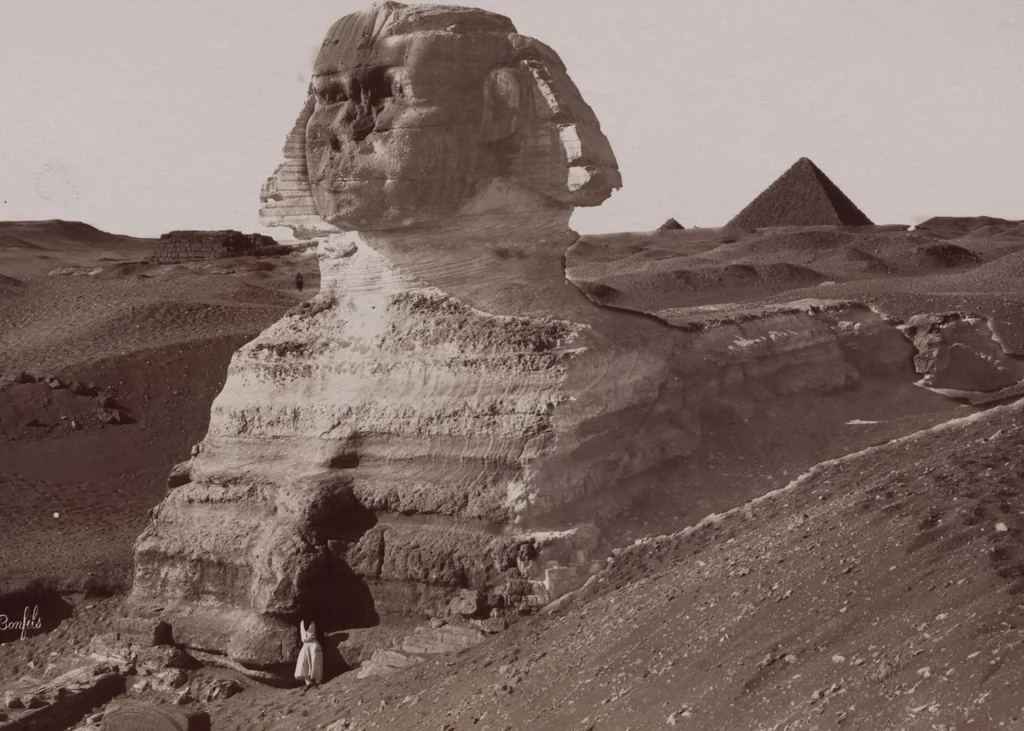 An illustration from [Album of Egyptian and Turkish photographs. Volume 1 / assembled by Rudolf H. and Lulu Reinhart in 1906 on their wedding trip], 1906, leaf 103