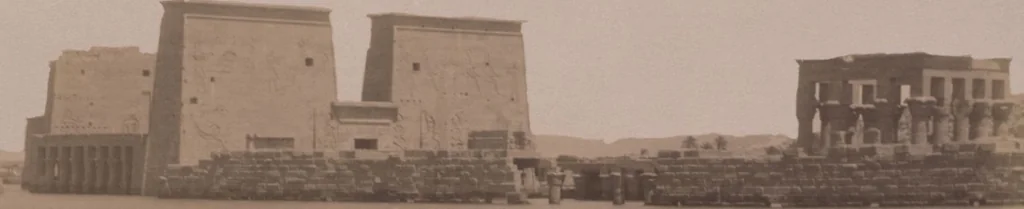 An illustration from [Album of Egyptian and Turkish photographs. Volume 1 / assembled by Rudolf H. and Lulu Reinhart in 1906 on their wedding trip], 1906, leaf 17