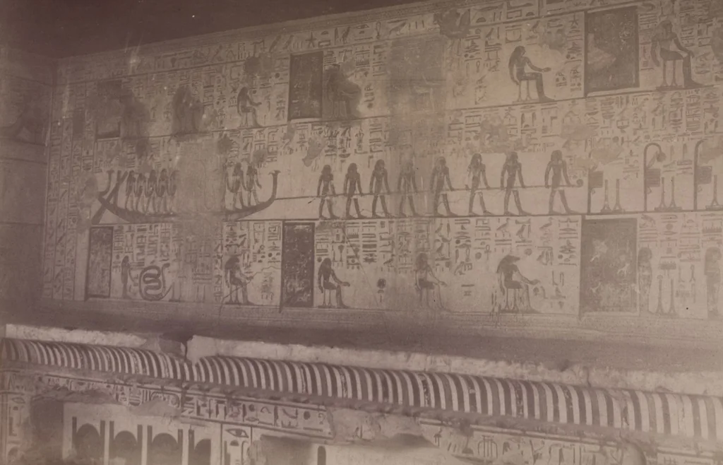 An illustration from [Album of Egyptian and Turkish photographs. Volume 1 / assembled by Rudolf H. and Lulu Reinhart in 1906 on their wedding trip], 1906, leaf 99